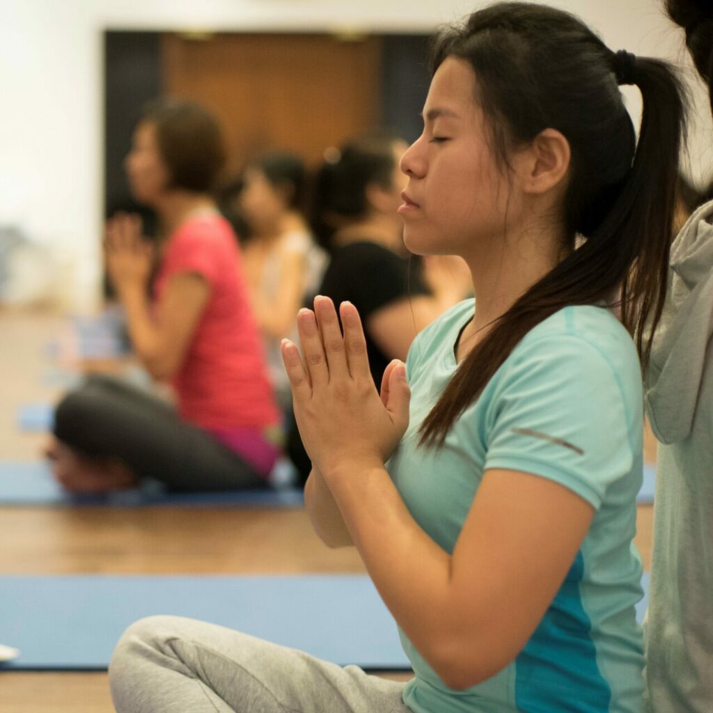 Four Breathing Exercises for Slowing Down SUPPARETREAT